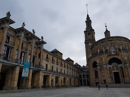Facultad de Comercio, Turismo y Ciencias Sociales "Jovellanos". Universidad de Oviedo