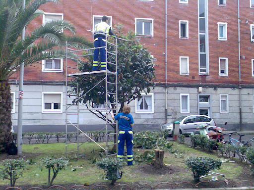 Limpiezas y Servicios La Campa