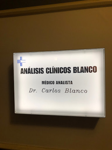 Análisis Clínicos Blanco