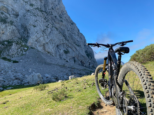 Asturias Mount & Ride